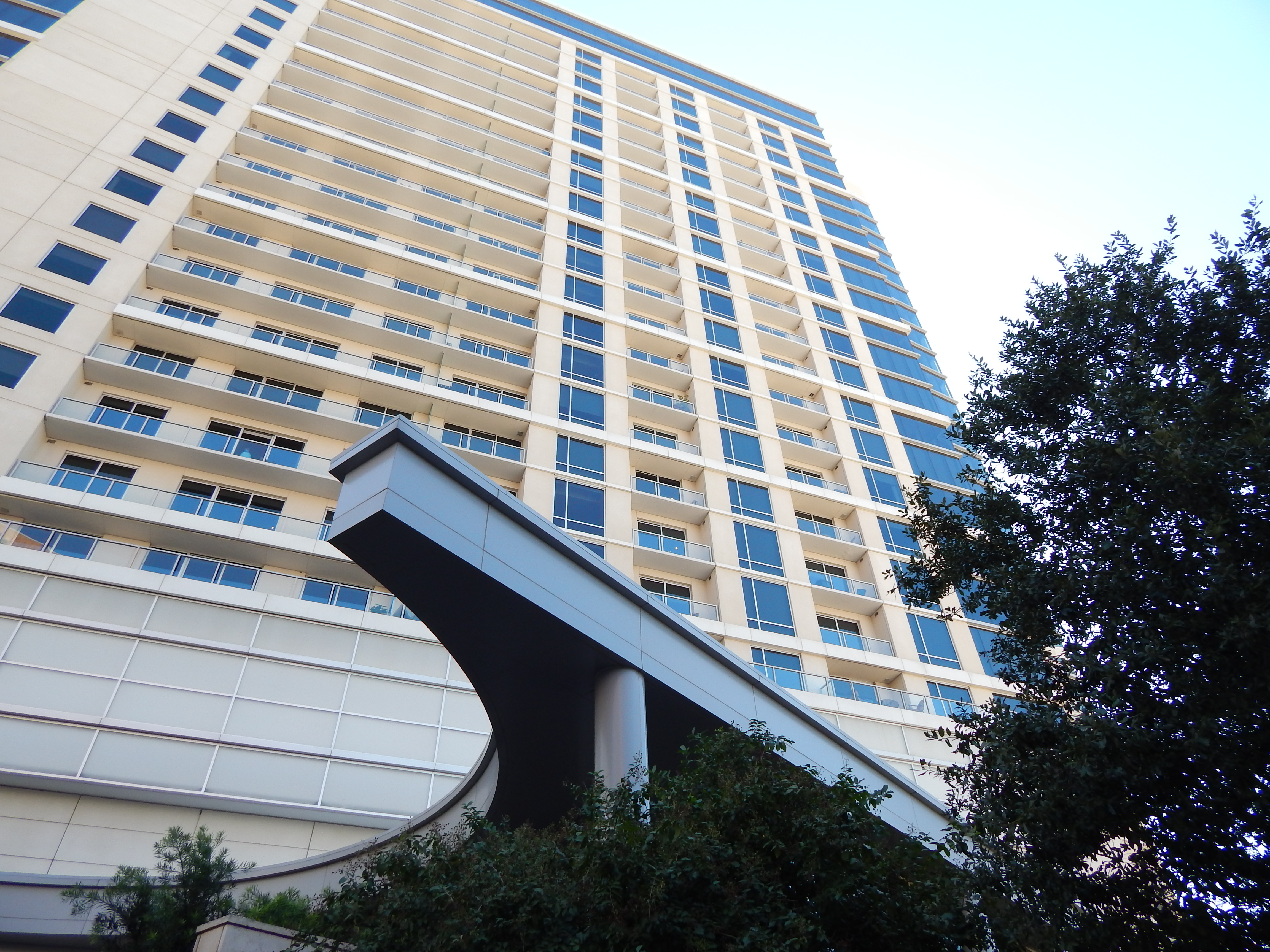 1900 McKinney Avenue Uptown Dallas Apartments
