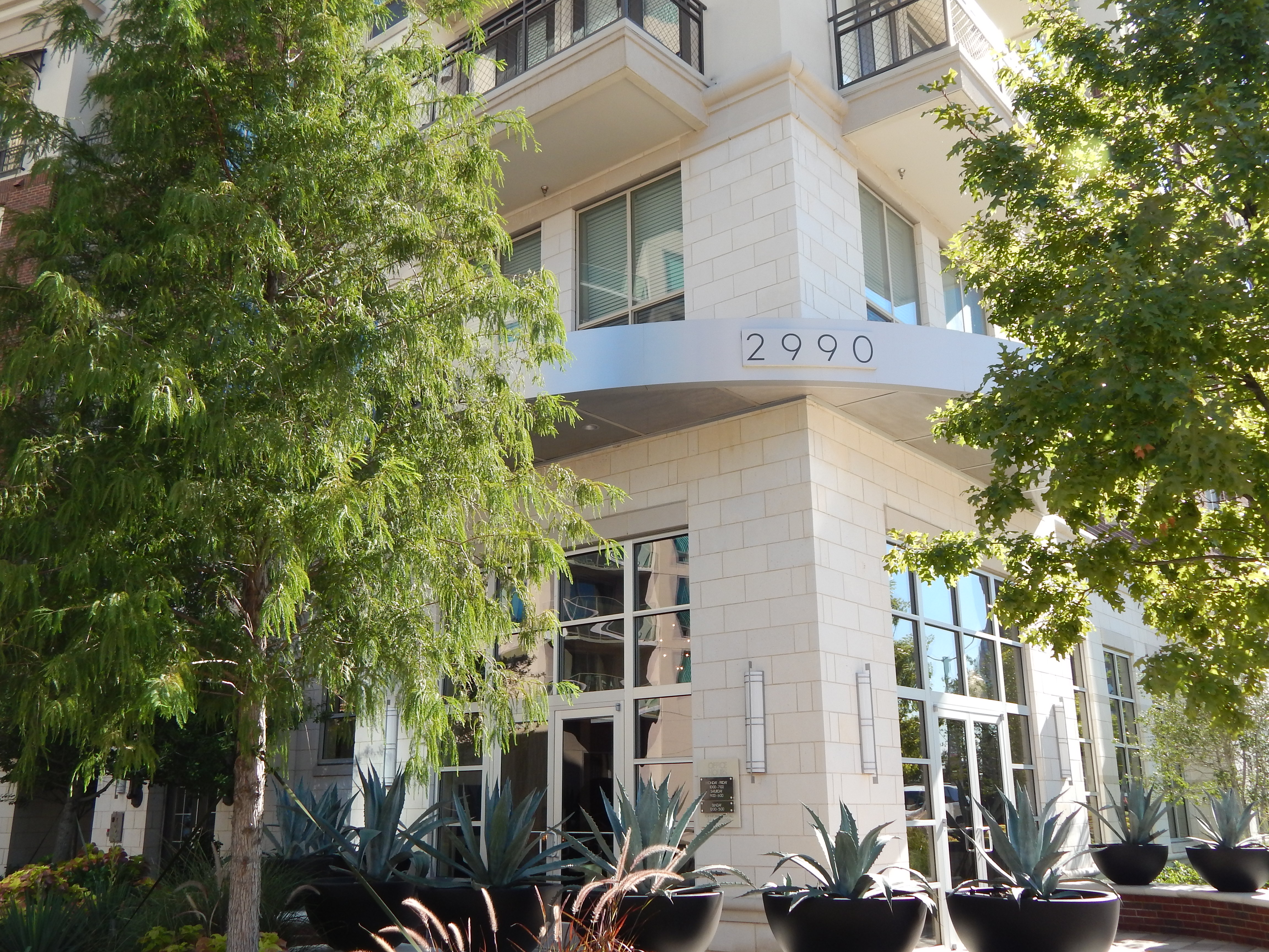 Alara Uptown Dallas Apartments
