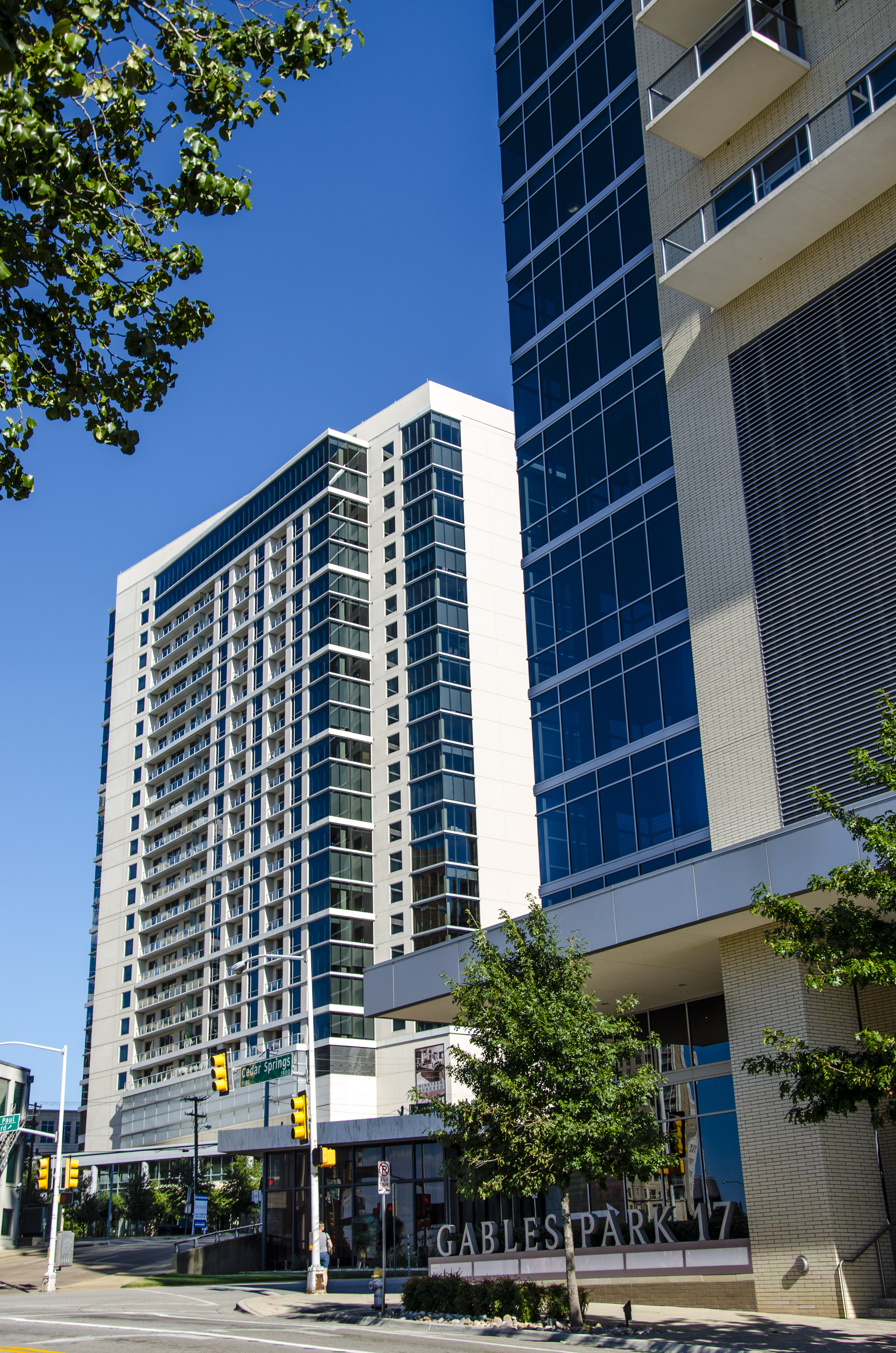 Gables Park 17 Uptown Dallas Apartments